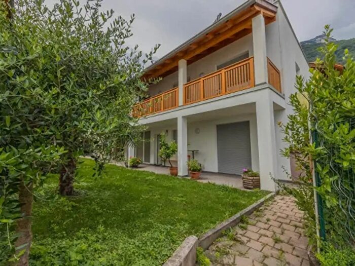 Casa con 6 locali in vendita in JosefVonZallingerStraße, Termeno Sulla Strada Del Vino