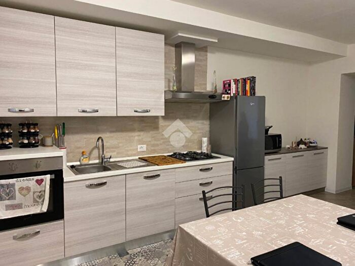 Appartamento trilocale in affitto in Centro, Vedelago