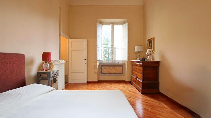 Appartamento con 7 locali in vendita in Piazzale Boccherini, Lucca