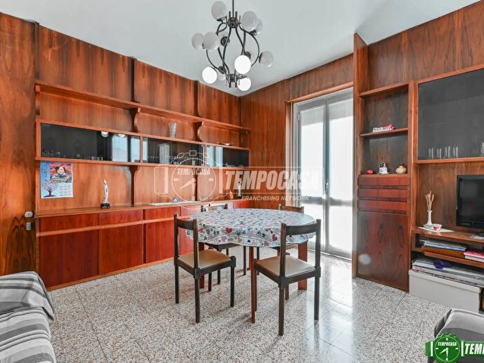Appartamento bilocale in vendita in Via a Locatelli, Nova Milanese