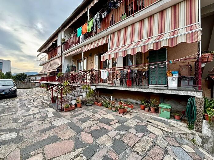 Casa con 5 locali in vendita in Castelnuovo Magra