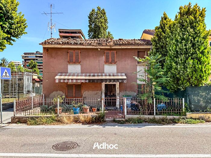 Casa trilocale in vendita in Via Bernardino Baldi, Baia Flaminia, Pesaro