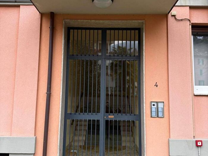 Appartamento bilocale in affitto in Via Plinio, Cernobbio