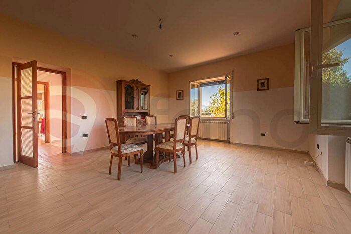 Appartamento con 7 locali in vendita in Via Avelardo, Roccasecca