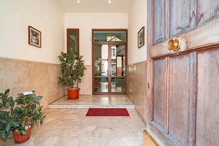 Appartamento con 5 locali in vendita in Viale Vittorio Vento, Catania