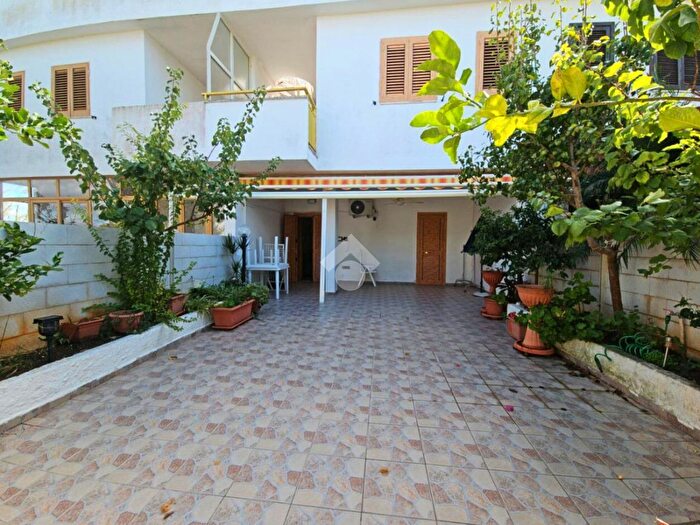 Casa trilocale in vendita in Via dei Bacini, Porto Cesareo