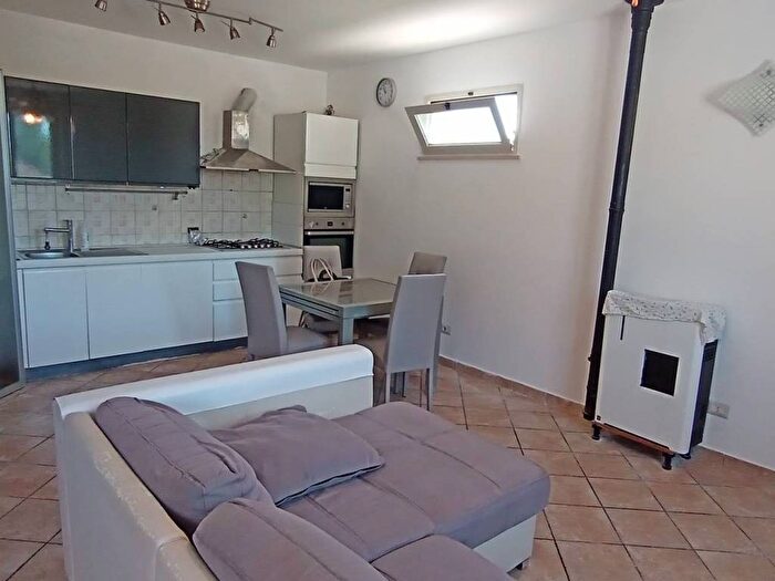 Appartamento trilocale in affitto in Via degli Ulivi, America Latina, Frosinone