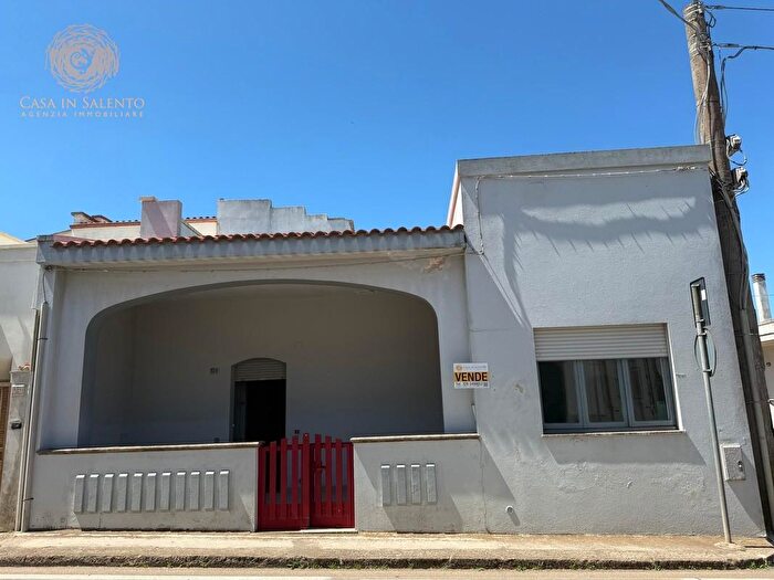 Case in Vendita e in Affitto - 2