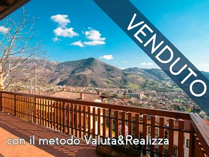 Casa quadrilocale in vendita in Via Pino di Sopra, Gandino