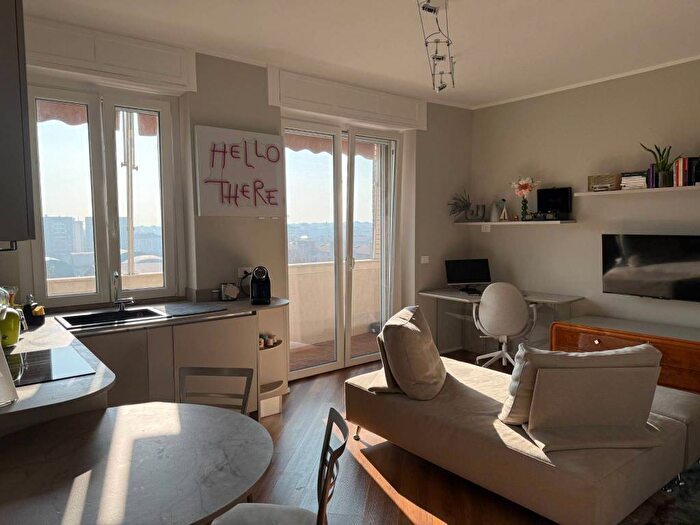 Appartamento monolocale in affitto in Via Giambellino, Giambellino, Milano