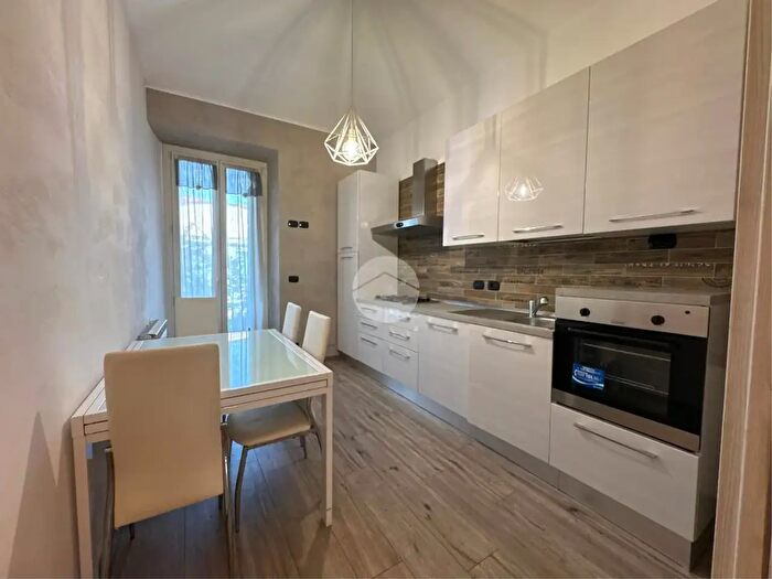 Appartamento trilocale in affitto in Via Pietro Palmieri, Torino
