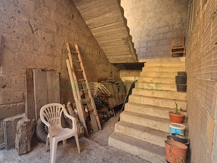 Casa quadrilocale in vendita in Macerata Campania