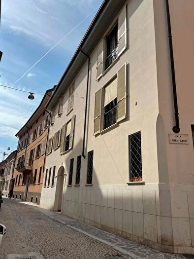 Appartamento trilocale in affitto in Mantova