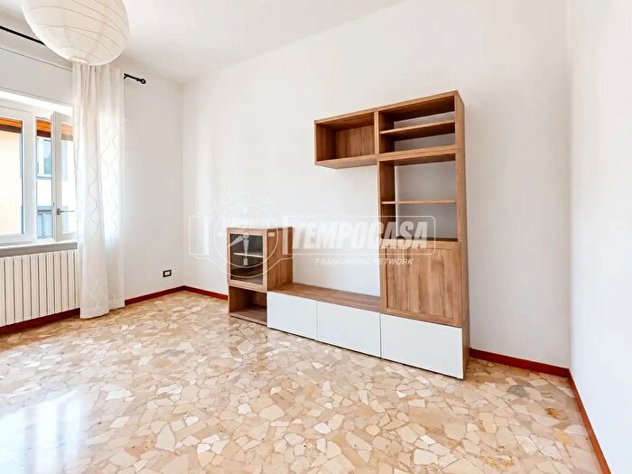 Appartamento bilocale in vendita in Via Filippo Turati, Lentate Sul Seveso