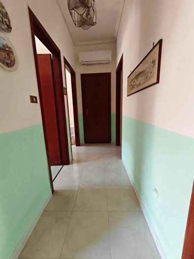 Appartamento trilocale in vendita in Erice