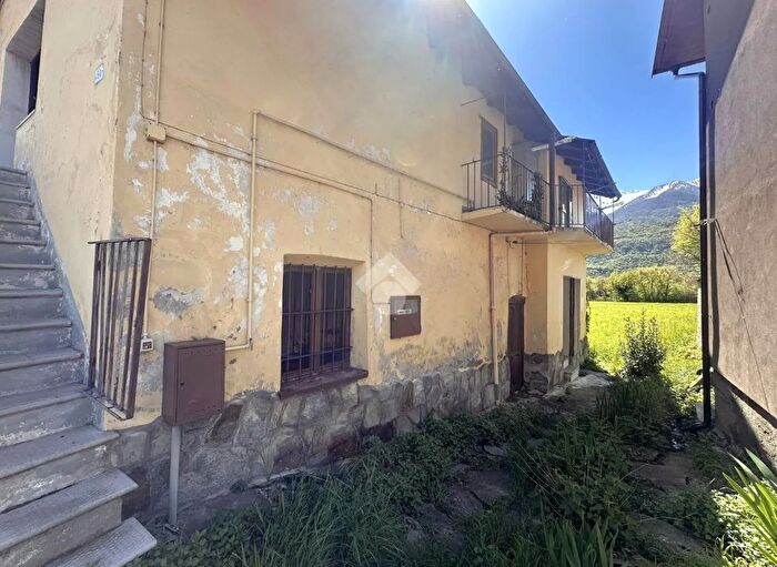 Case in Vendita e in Affitto - 2