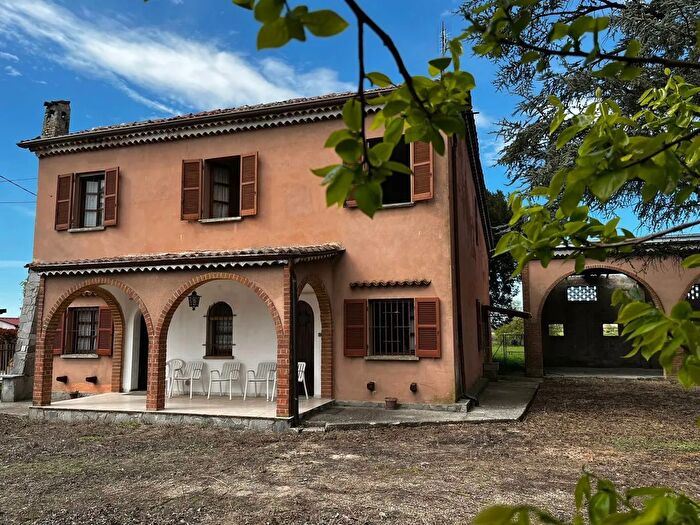 Casa con 5 locali in vendita in Casa Storini, Barbianello