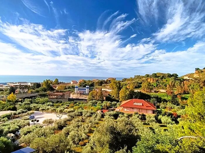 Appartamento quadrilocale in vendita in Via delle Egadi, Agrigento