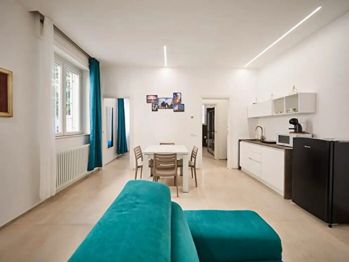 Appartamento bilocale in affitto in Via Santa Franca, Piacenza