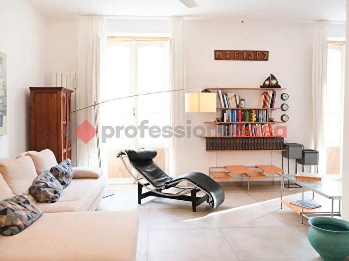 Appartamento quadrilocale in vendita in Via Giacomo Medici, Milazzo