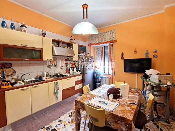 Appartamento trilocale in vendita in Quarto