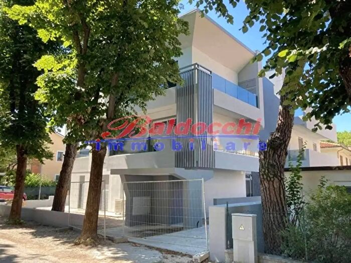 Appartamento quadrilocale in vendita in Fano