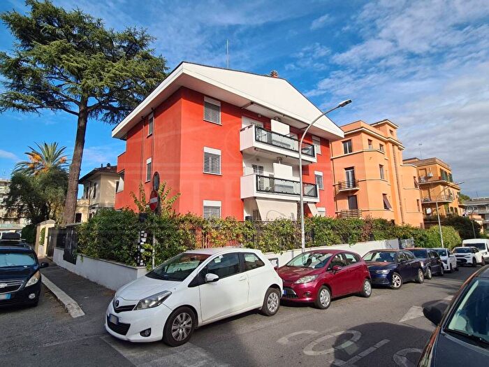 Appartamento bilocale in affitto in Via Camillo De Lellis, Monteverde Nuovo, Roma