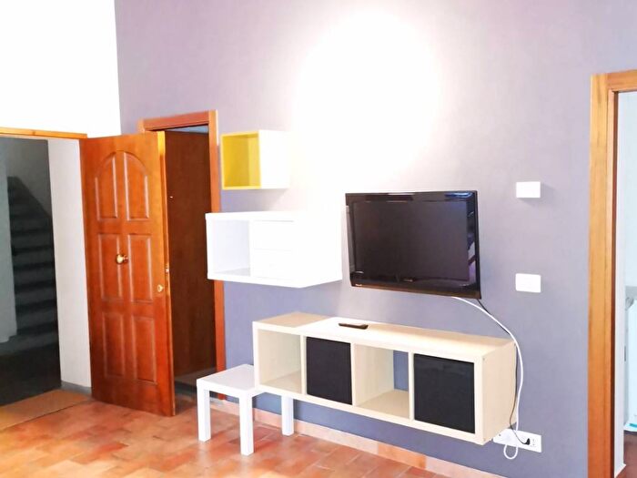 Appartamento bilocale in affitto in Via Cennano, Città, Montevarchi