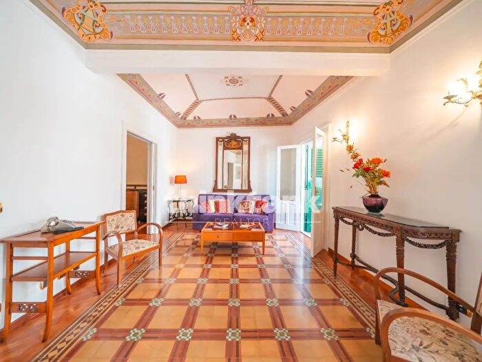 Appartamento con 7 locali in vendita in Via Roma, Siracusa