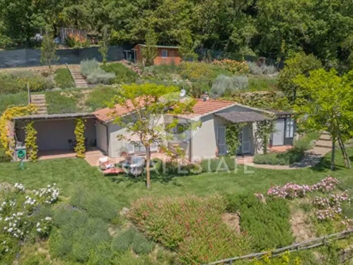 Casa con 5 locali in vendita in San Casciano Dei Bagni