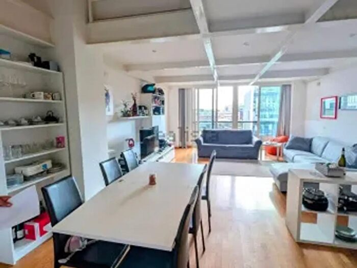 Appartamento bilocale in vendita in Viale Ortles a, Milano