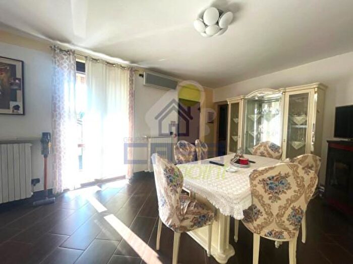 Appartamento trilocale in vendita in Via Trento Trieste, Livraga