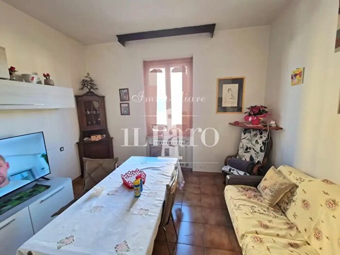 Appartamento quadrilocale in vendita in Uglielmo Marconi, Campi Bisenzio