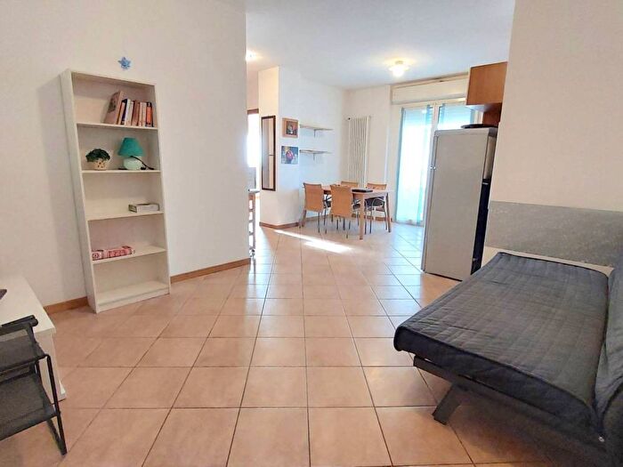 Appartamento bilocale in affitto in Viale Giuseppe Verdi, Alba Mare, Riccione