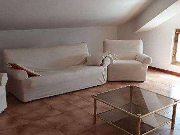 Casa trilocale in affitto in Verza, Piacenza