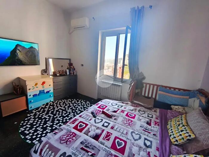 Appartamento quadrilocale in vendita in Via Mansueto, Genova