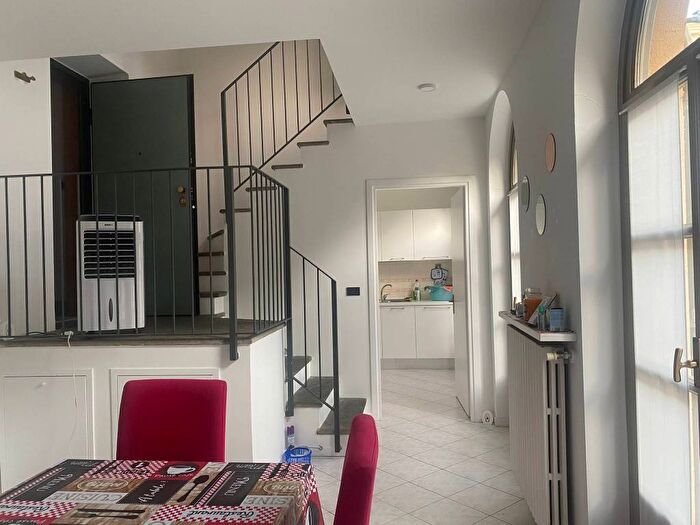 Appartamento trilocale in affitto in Via Giuseppe Verdi, Giardini Reali, Torino