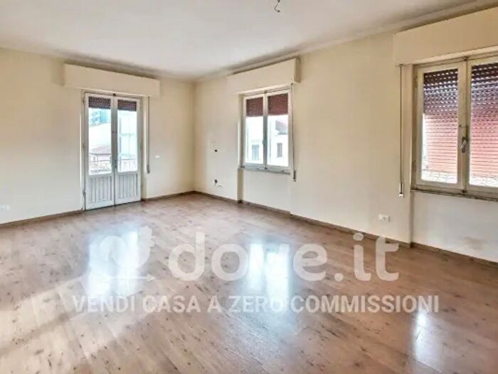 Appartamento quadrilocale in vendita in Via Norma Pratelli, Follonica