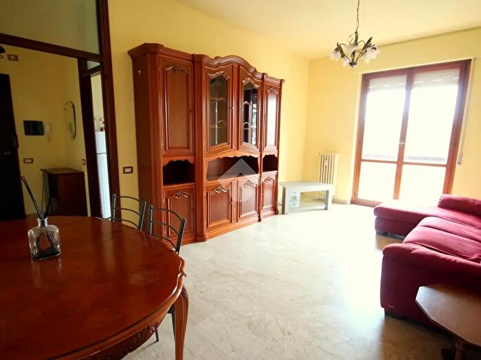 Appartamento trilocale in affitto in Via Mille, Cornaredo