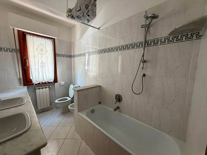 Appartamento bilocale in affitto in Via del Pantano, Casellina, Scandicci