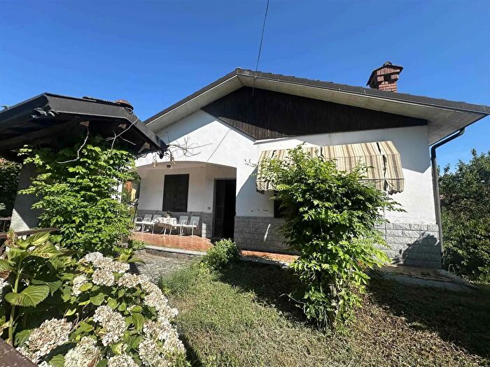 Casa quadrilocale in vendita in Novi Via Verdi Arquata Scrivia Tortona Lcitalia, Garbagna