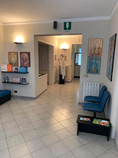 Appartamento con 6 locali in vendita in Via Marchese di Villabianca, Palermo