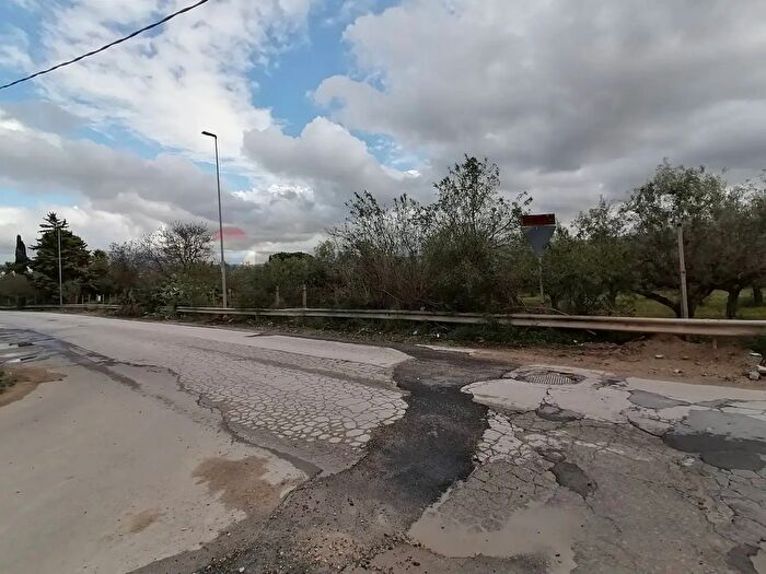 Appartamento con 6 locali in vendita in Comiso