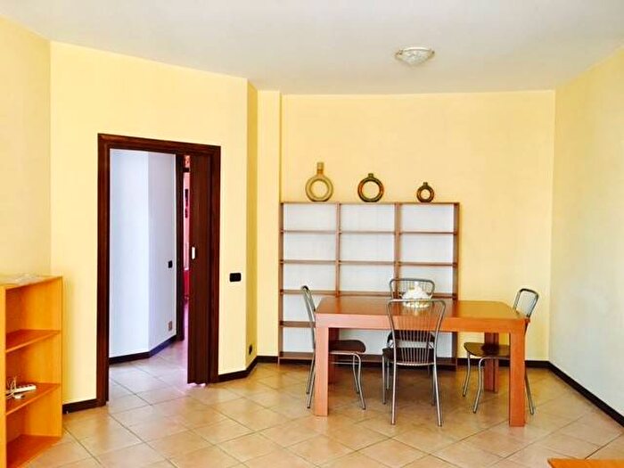 Appartamento trilocale in affitto in Via Aosta, Ronchi, Gallarate