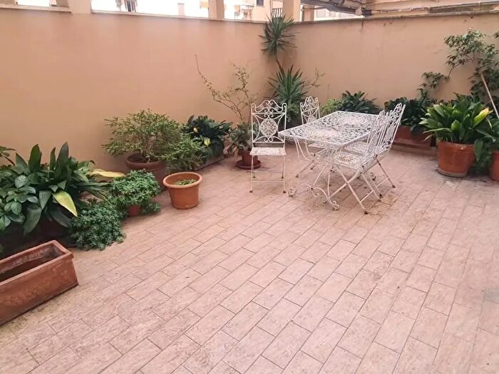 Appartamento quadrilocale in vendita in Grande, Livorno