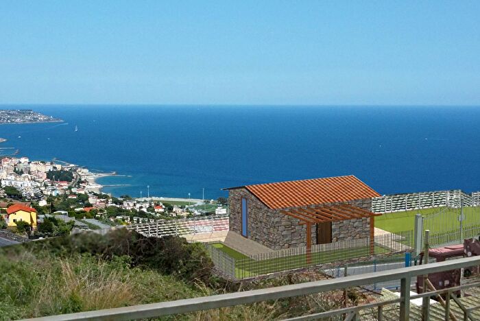 Casa bilocale in vendita in Via Monte Ortigara, Sanremo