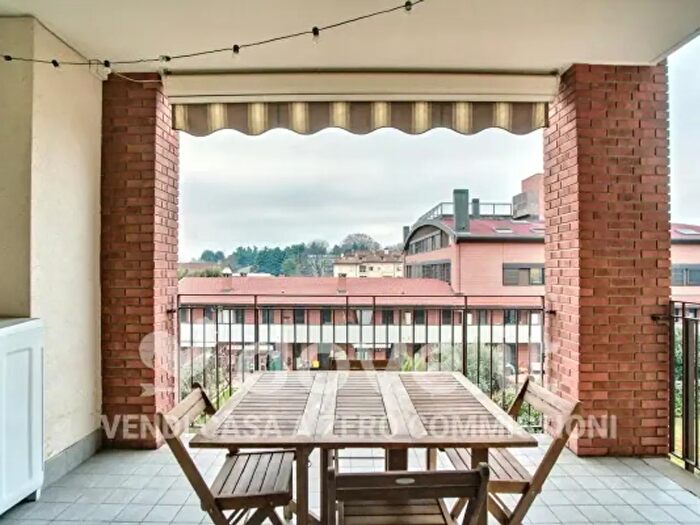 Appartamento trilocale in vendita in Via della Cascinetta, Agrate Brianza