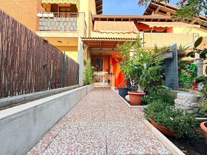 Appartamento trilocale in vendita in Via del Donatore, Vigasio