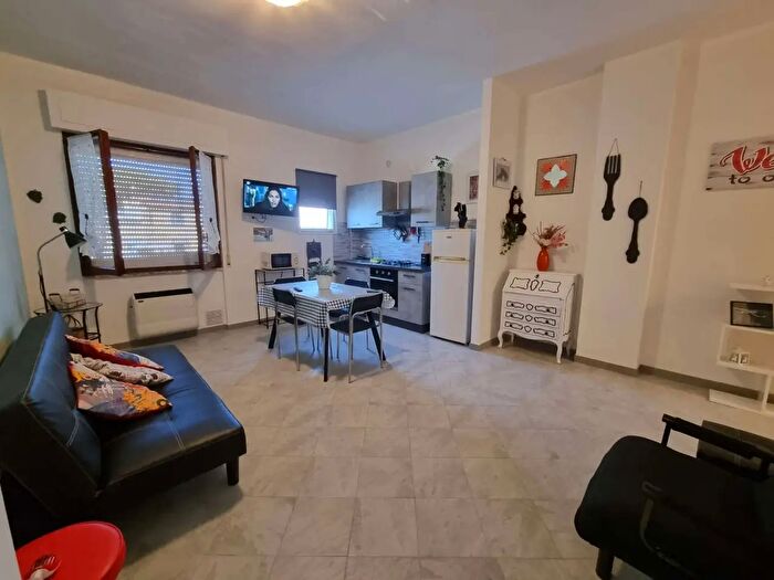 Appartamento bilocale in affitto in Sarzana