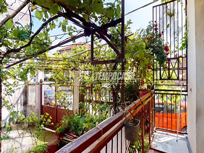Appartamento quadrilocale in vendita in Via Fratelli Garrone, Torino